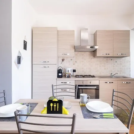 La Casa Sotto Le Cascate Maggiore - Ixihome