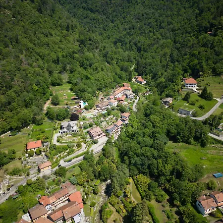La Casa Sotto Le Cascate Maggiore - Ixihome アパート